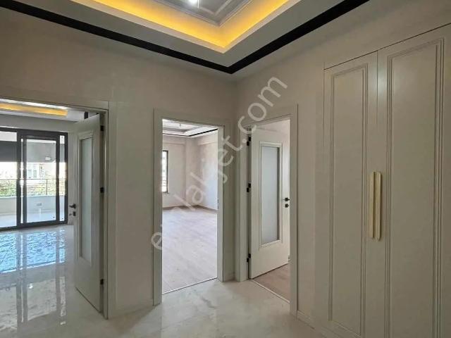 Uluğbey Mahallesi, Meram içerisinde satılık mülk