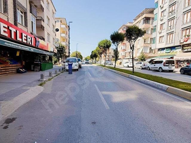 Küçükçekmece, İstanbul içerisinde satılık Dükkan