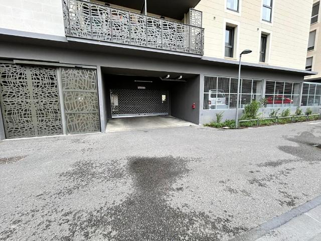 Garage vente à Bordeaux, Cenon