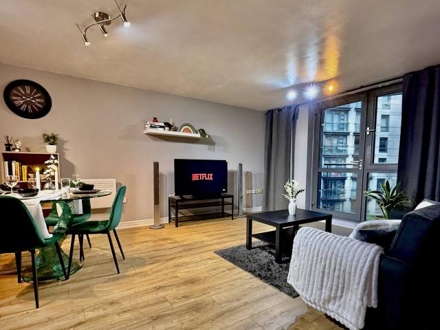 Apartment for rent in Park Central, Birmingham