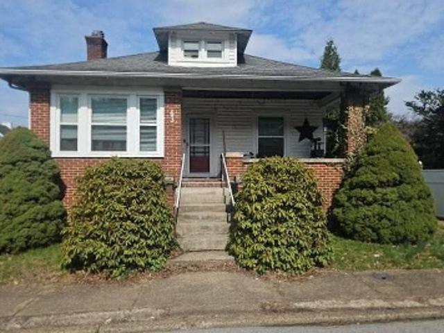 House for sale in Wheeling, West Virginia
