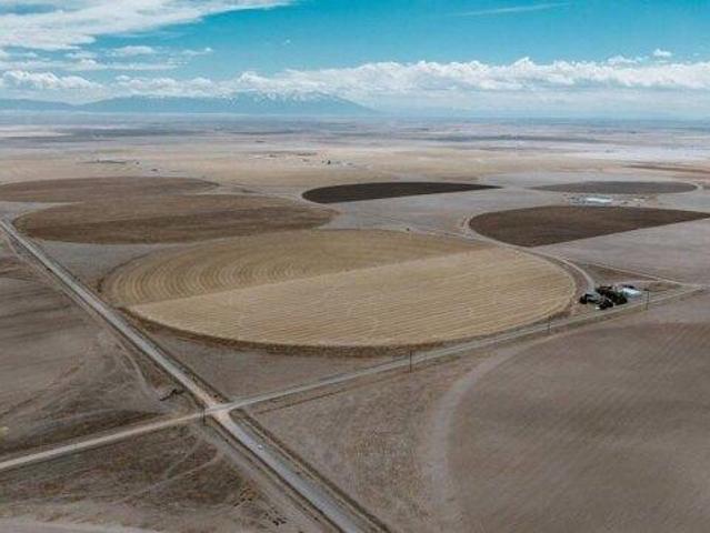 Land for sale in Center