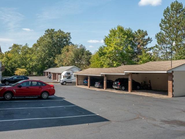 Apartment for rent in Summit, Ohio