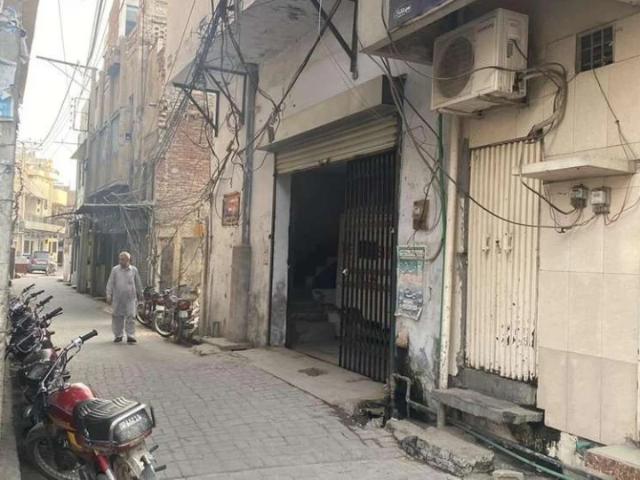 Commercial for sale in Gujrat, Islamabad Capital Territory