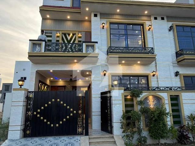 House for sale in لاہور, لاہور ڈویژن