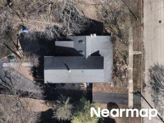 House for sale in Mchenry, Illinois