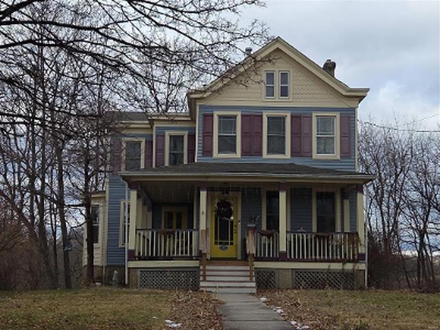 House for sale in Clinton, New Jersey