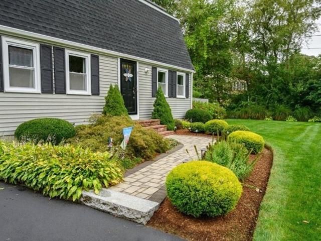 House for sale in Shutleff Corner, Carver