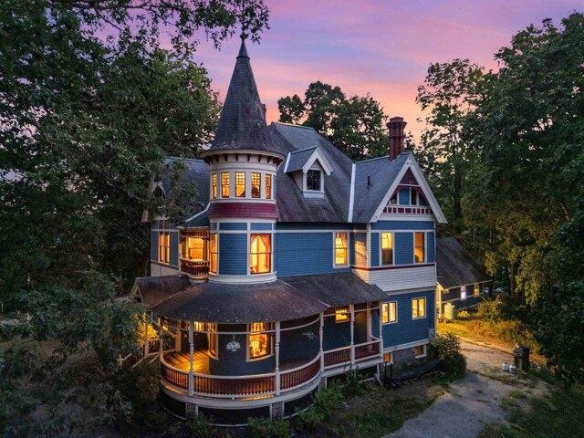 House for sale in New Hampshire
