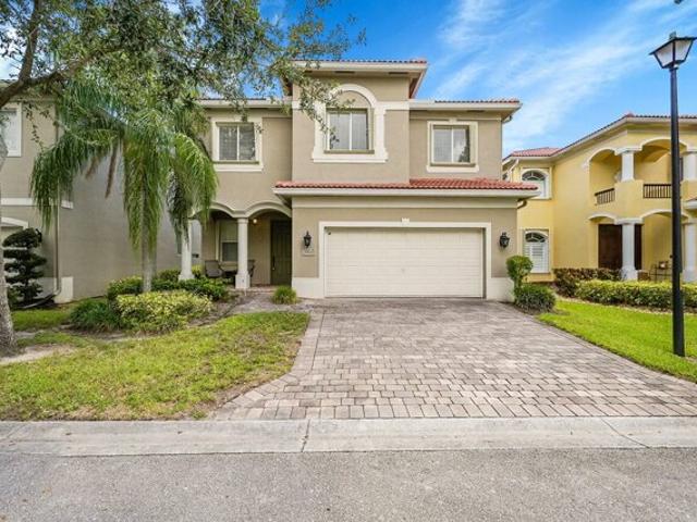 House for sale in Riviera Beach