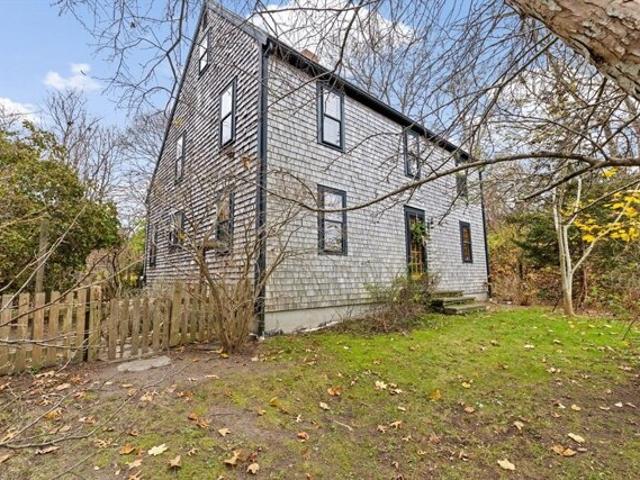 House for sale in Manomet, Massachusetts