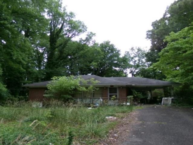 Property for sale in Mount Airy, North Carolina