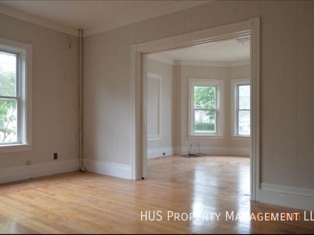 Apartment for rent in Pawtucket, Rhode Island