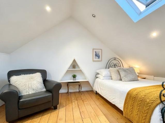 Apartment for rent in London Borough of Ealing, Greater London