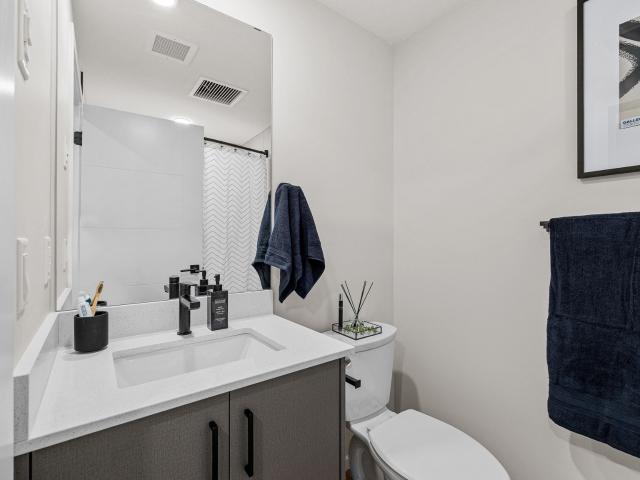 Apartment for rent in Winfield, British Columbia