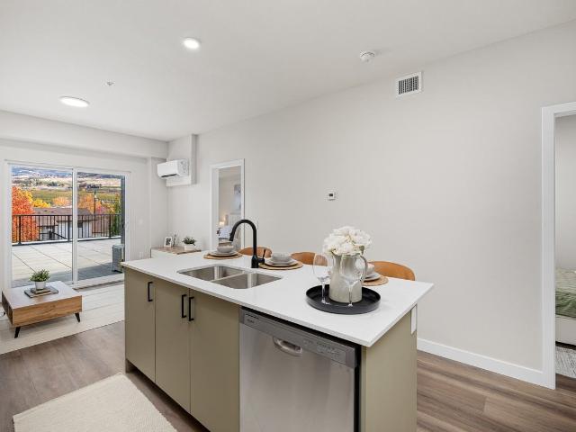Apartment for rent in Winfield, British Columbia