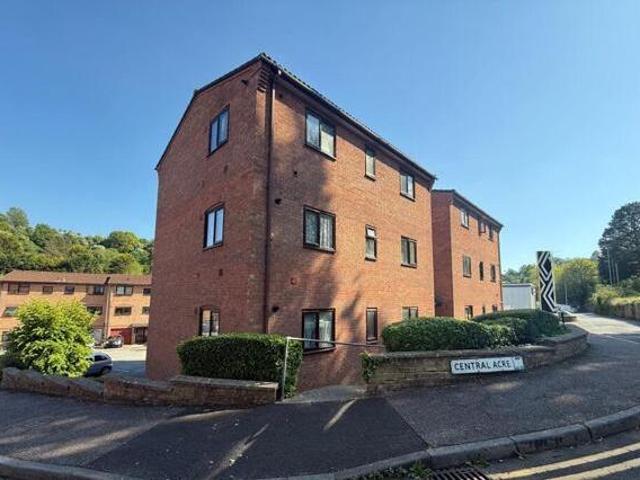 House for sale in Yeovil, Somerset