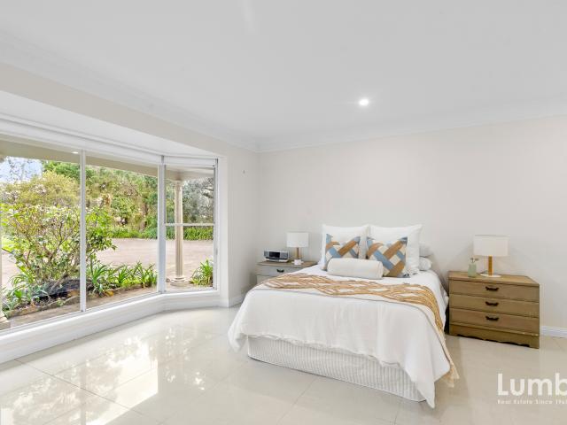 Cottage for sale in Sydney, New South Wales