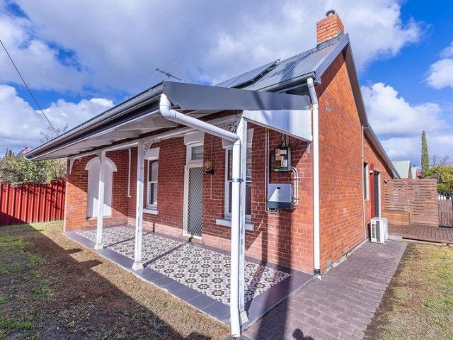 Townhouse for rent in Albury, New South Wales