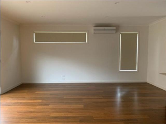 Townhouse for rent in Camerons Creek, Victoria