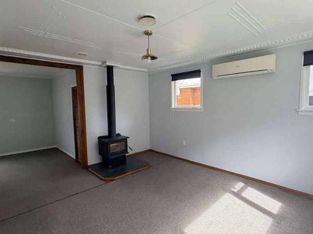House for rent in Otakou
