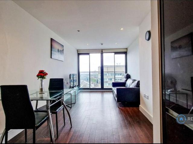 Apartment for rent in Sudbury, Greater London