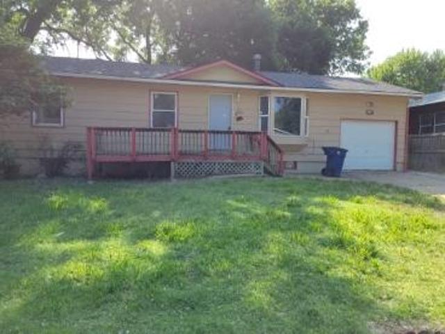 House for sale in Newton