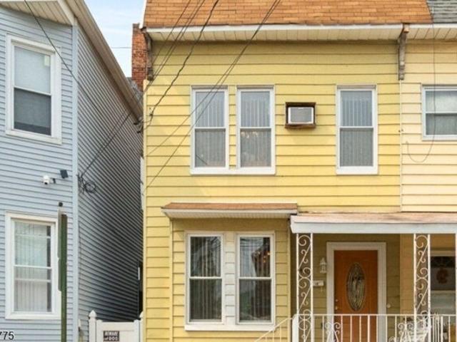 House for sale in Hudson, New Jersey