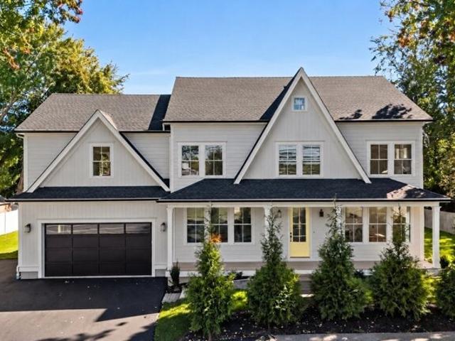 House for sale in Charles River Village, Needham
