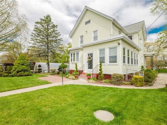 House for sale in Bristol, Massachusetts