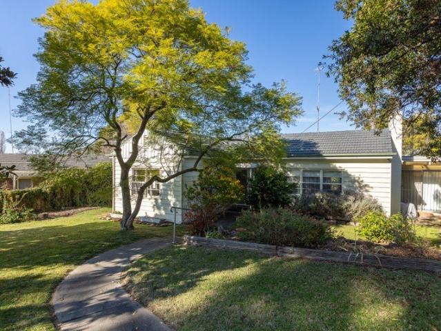 House for rent in Bairnsdale, Shire of East Gippsland