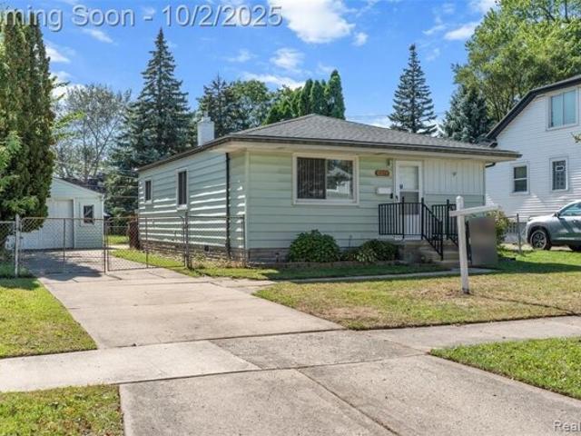 House for sale in Center Line, Michigan