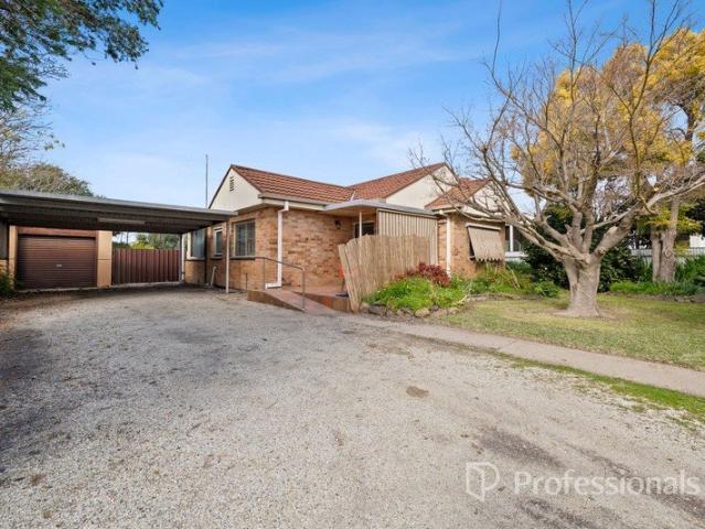 House for sale in Wodonga, Victoria