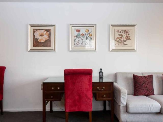 Apartment for rent in Heathcote, Canterbury