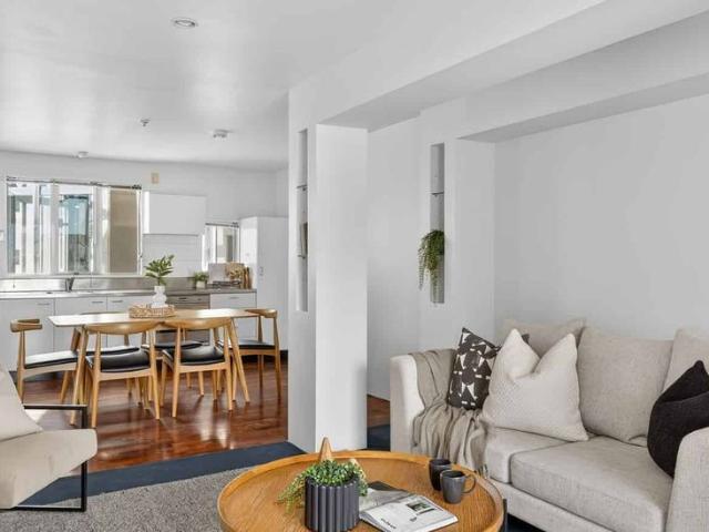 Apartment for rent in Heathcote, Canterbury
