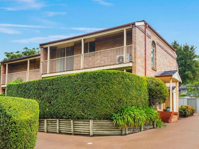 Townhouse for sale in Sutherland, New South Wales