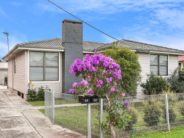 House for rent in Wollongong West, New South Wales
