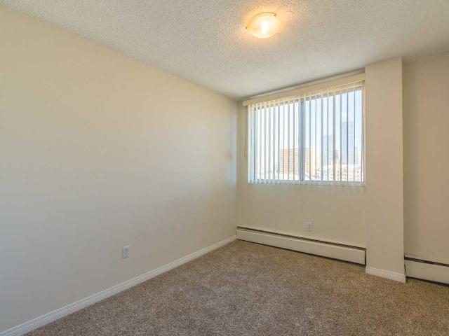 Apartment for rent in Wedgewood, Alberta