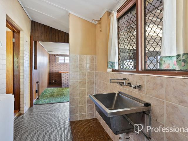 House for sale in Cloverdale, Western Australia