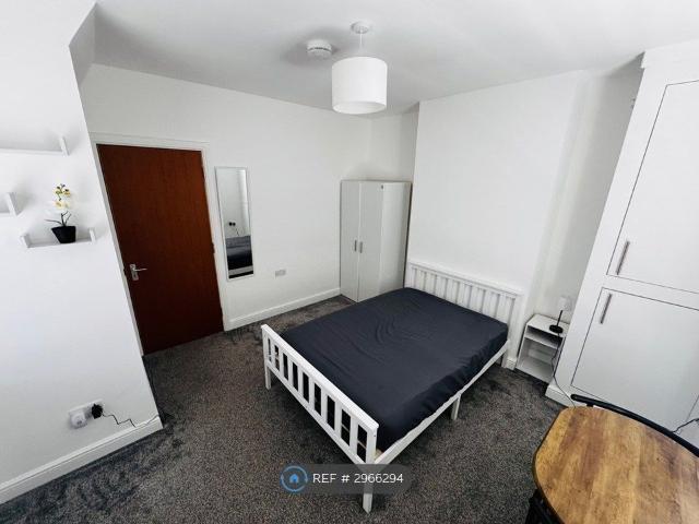 Room for rent in Elmton, East Midlands