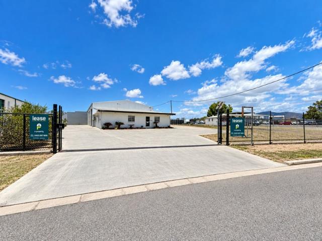 Office for rent in Garbutt, Townsville