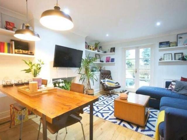 Apartment for rent in West Norwood, Greater London