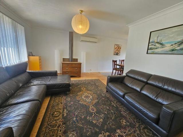 House for rent in Manchester Square, New South Wales