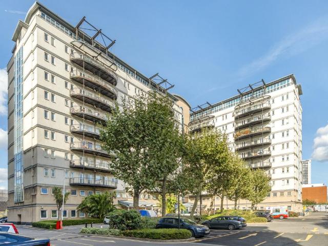 House for rent in Mill Meads, Greater London