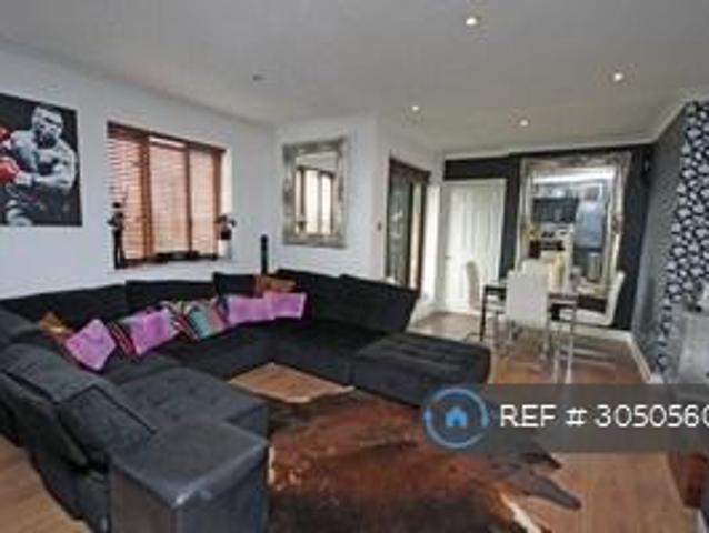 Apartment for rent in Royal Borough of Kingston upon Thames, Greater London