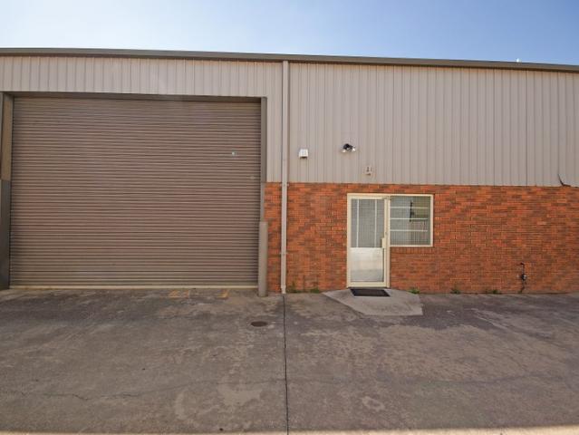 Warehouse for rent in Albury, New South Wales