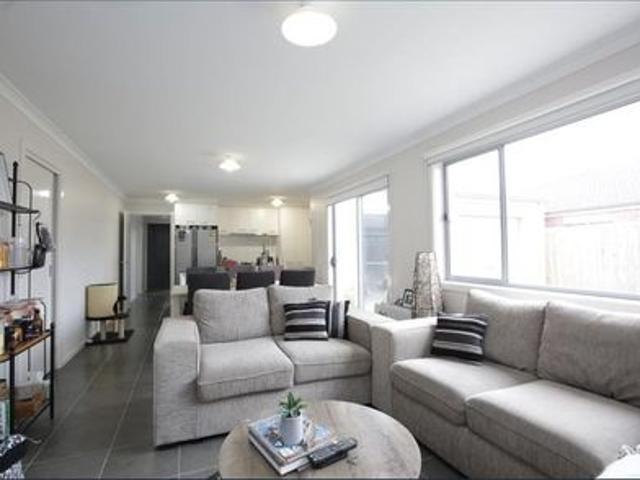 House for rent in Leopold, Victoria
