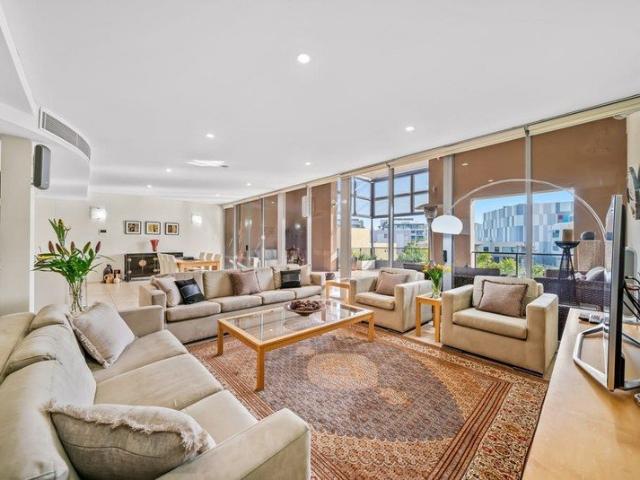 Apartment for rent in Subiaco, City of Subiaco