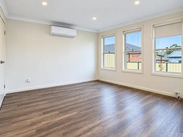 Apartment for rent in St Andrews, Sydney