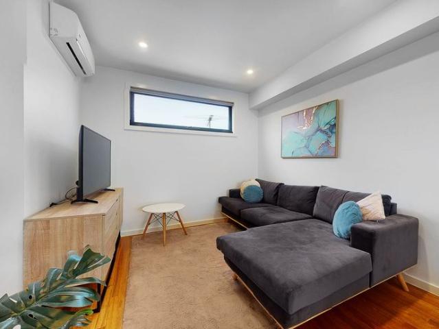 Townhouse for rent in Camerons Creek, Victoria